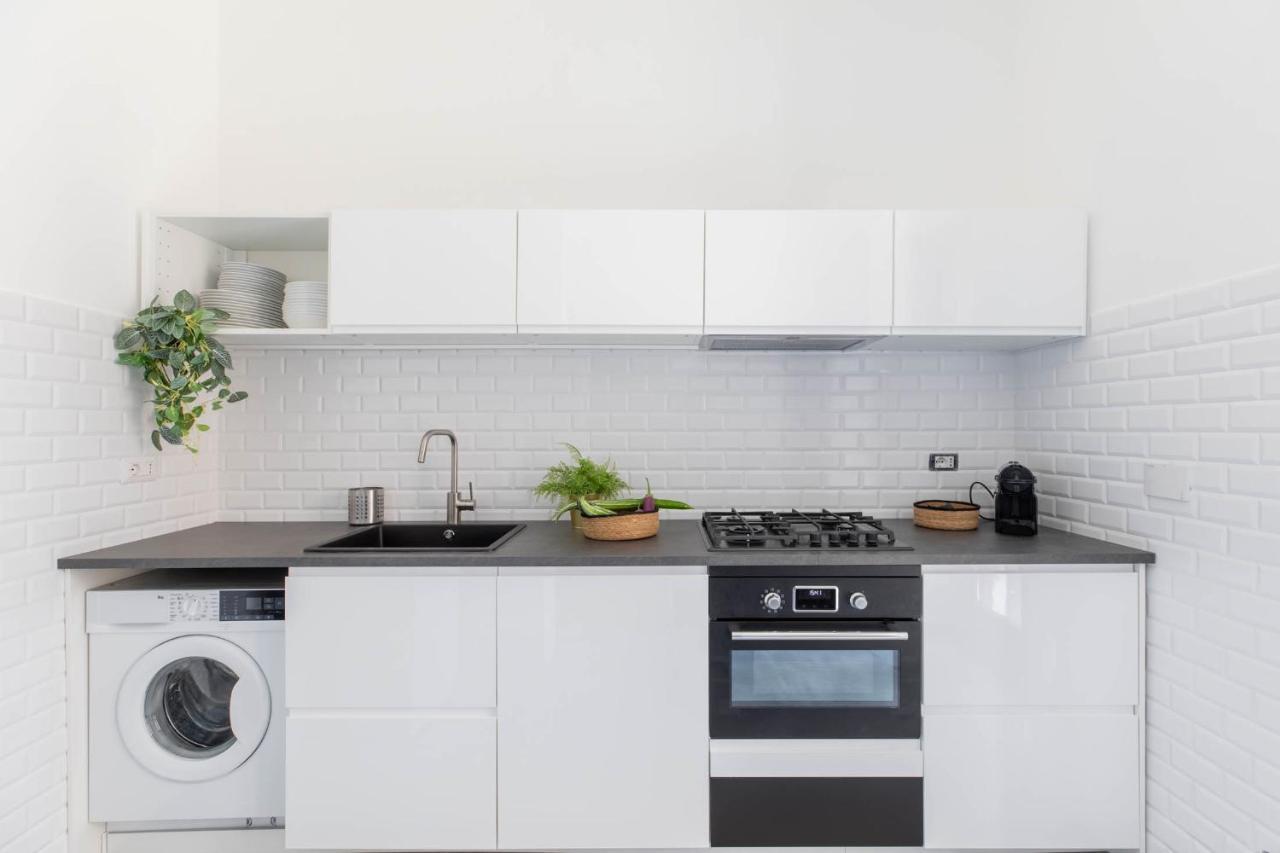 Iflat Pantheon'S Roomy And Friendly Apartment ローマ エクステリア 写真