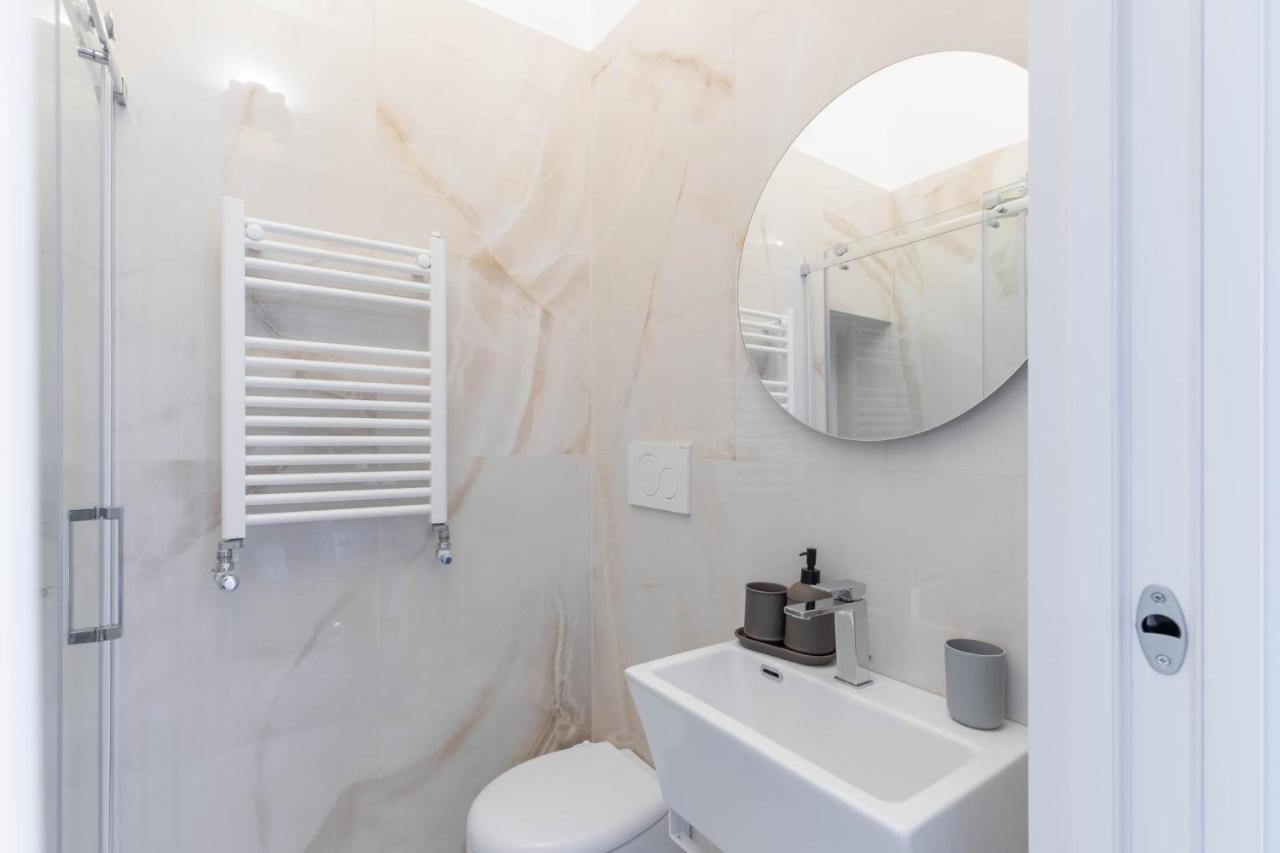 Iflat Pantheon'S Roomy And Friendly Apartment ローマ エクステリア 写真