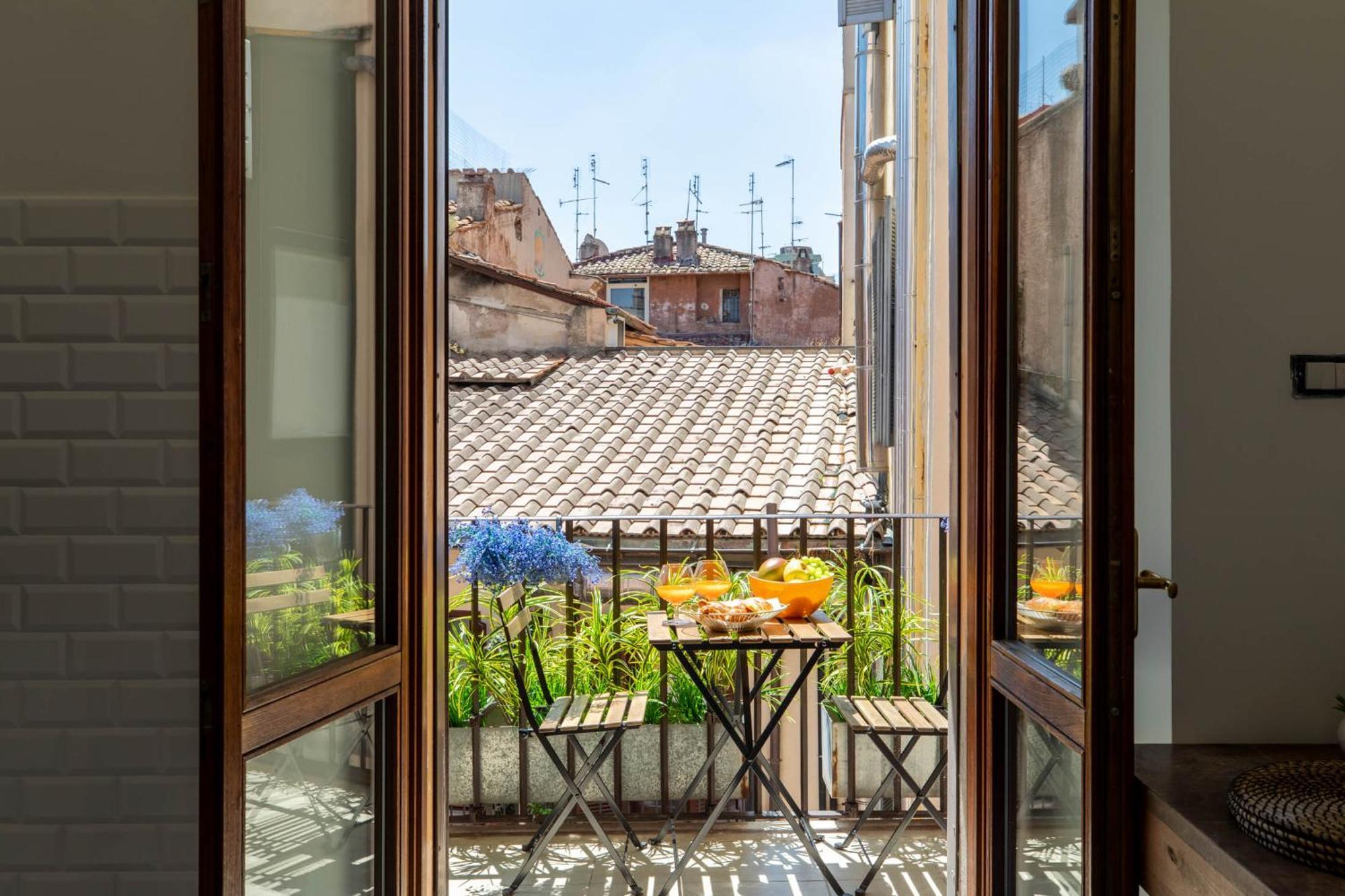 Iflat Pantheon'S Roomy And Friendly Apartment ローマ エクステリア 写真